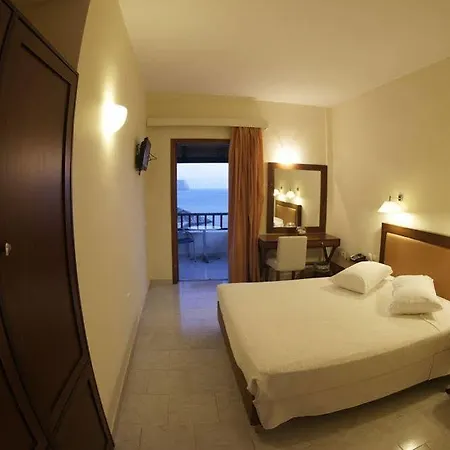 Porto Delfino Hotel Kythira Town